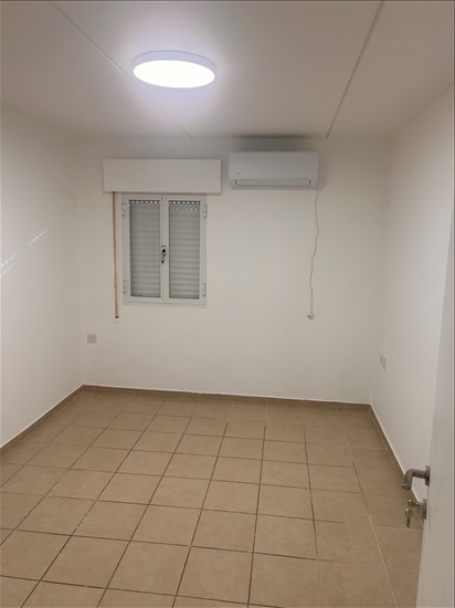 תמונה 9 ,דירה 3.5 חדרים להשכרה בХайфа, Клебанов, Неве шаанан