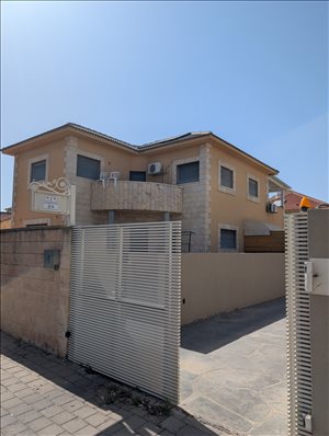 בית פרטי להשכרה 6 חדרים בראש העין הנביאים  