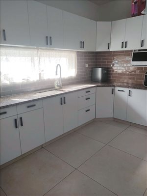 דירה להשכרה 4 חדרים בפתח תקווה דוד צבי פנקס כפר גנים א 