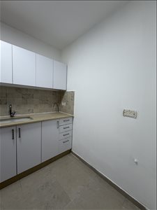 יחידת דיור להשכרה 3 חדרים בגן יבנה הקציר 