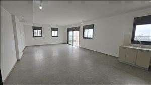 פנטהאוז, 5 חדרים, מלחמת ששת הימים, חדרה  