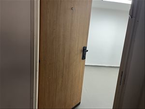 יחידת דיור להשכרה 1.5 חדרים בראשון לציון אמיל זולא 