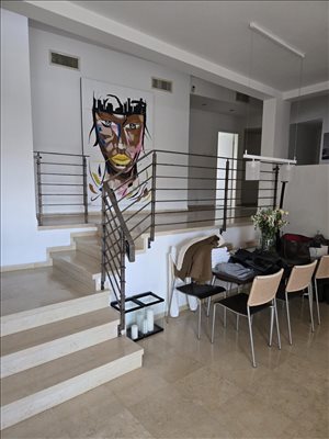 בית פרטי להשכרה 5 חדרים בנווה זיו מרגנית 