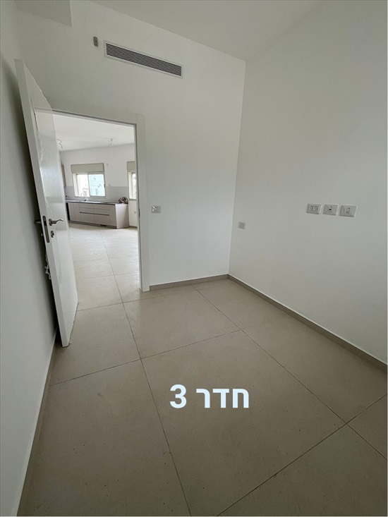 תמונה 3 ,דירה 4 חדרים להשכרה בתל אביב יפו, סוטין, הצפון החדש - דרום