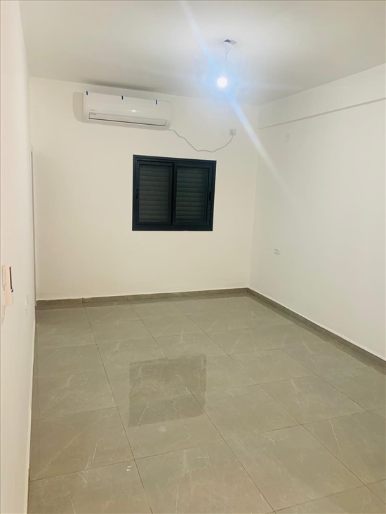 תמונה 2 ,דירה 2.5 חדרים להשכרה בקרית מוצקין, ויצמן 46, 