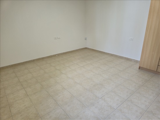 תמונה 1 ,דירת גן 1 חדרים להשכרה בהוד השרון, חנקין, מגדיאל