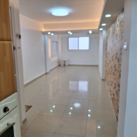 תמונה 4 ,דירה 2.5 חדרים להשכרה בנצרת עילית, מנחם אריאב 32, 