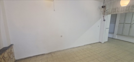 תמונה 2 ,דירה 4.5 חדרים להשכרה ברחובות, חיים וייצמן, צפון מרכז העיר