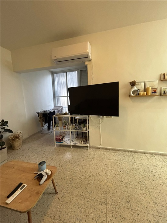 תמונה 2 ,דירה 2.5 חדרים להשכרה בגבעתיים, שיינקין, 