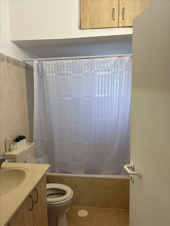 תמונה 8 ,דירה 2.5 חדרים להשכרה בגבעתיים, שיינקין, 