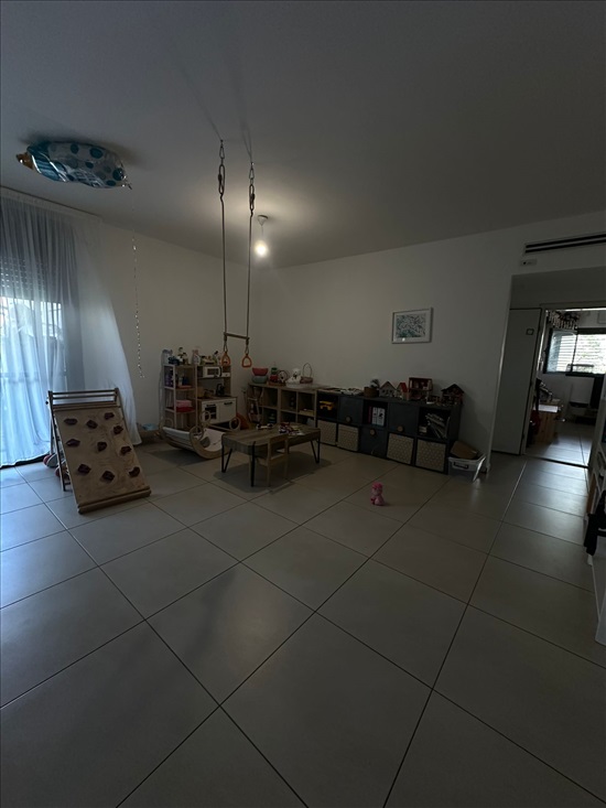תמונה 1 ,דירה 5 חדרים להשכרה בראש העין, נדין גורדימר 9, נאות אפק