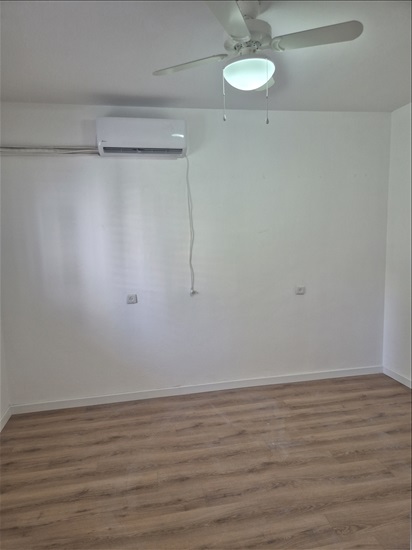 תמונה 3 ,דירה 3.5 חדרים להשכרה ברמת גן, סמטת השילוח, 