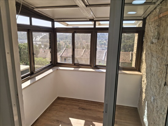 תמונה 2 ,דירה 3 חדרים להשכרה בירושלים, ש"י, רמות ב'
