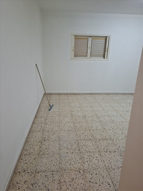 תמונה 4 ,דירה 4 חדרים להשכרה ברעננה, אליעזר יפה 27 , 