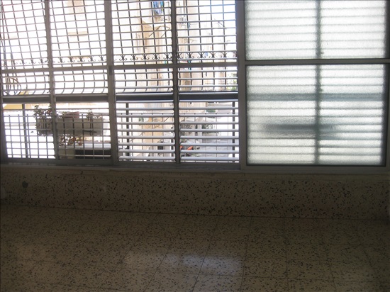 תמונה 2 ,דירה 4 חדרים להשכרה בראשון מערב ותיק, הקישון, אברמוביץ