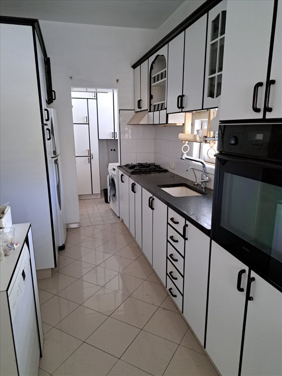 תמונה 4 ,דירה 4 חדרים להשכרה ברחובות, חוה לוצקי , 