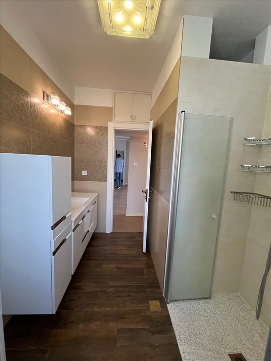 תמונה 11 ,דירה 4.5 חדרים להשכרה בראשון לציון , ברנדיס, רמביים