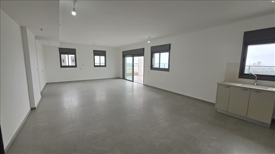 תמונה 1 ,פנטהאוז 5 חדרים להשכרה בחדרה, מלחמת ששת הימים, 