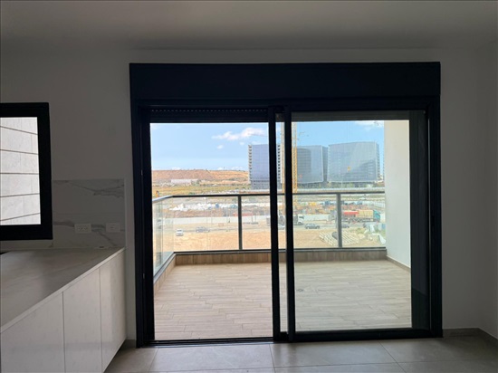 תמונה 4 ,דירה 4 חדרים להשכרה ברמת פנקס אור יהודה, יפה ירקוני, נווה איילון