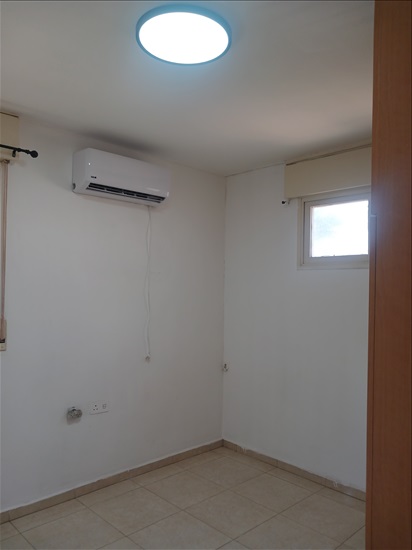תמונה 2 ,דירה 4 חדרים להשכרה בטבריה, גולני, 