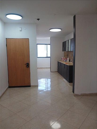 תמונה 3 ,דירה 4 חדרים להשכרה בטבריה, גולני, 