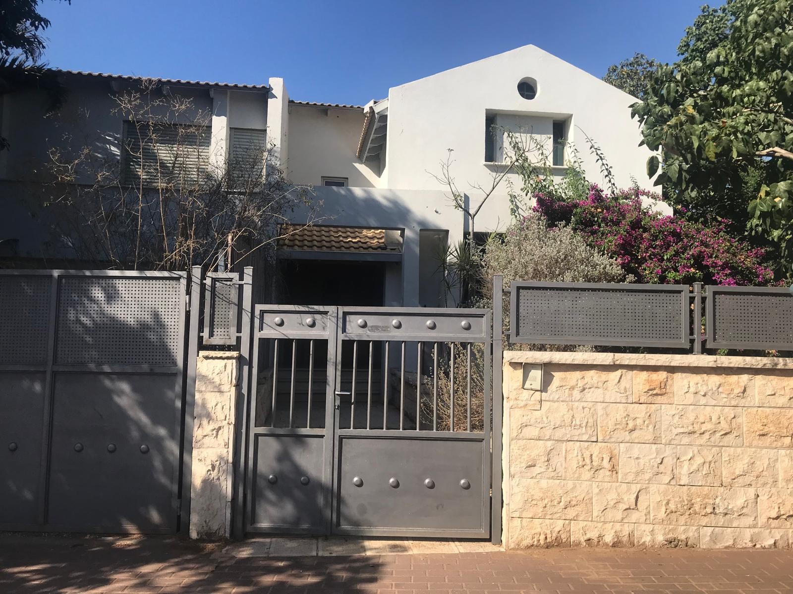 תמונה 2, בית פרטי 5 חדרים להשכרה בחדרה, הר הנגב, בית אליעזר