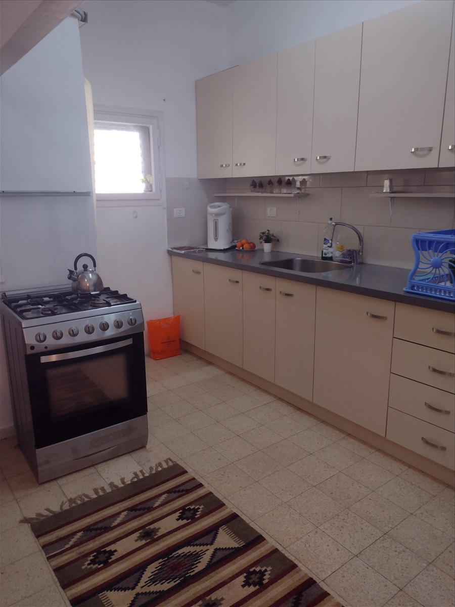 תמונה 1, דירה 1 חדרים להשכרה ברמת גן, ברקאי, שכונת עליות רמת גן