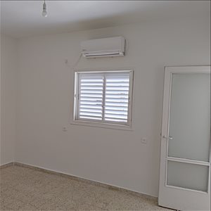 דירה להשכרה 3 חדרים בבת ים הלפר 
