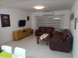 דירה להשכרה 4 חדרים באילת האיצטדיון 