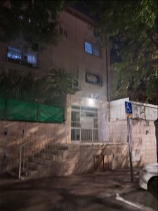 דירה להשכרה 4 חדרים בירושלים משה רחמילביץ 