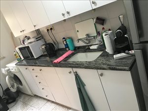 דירה להשכרה 2 חדרים בהרצליה הדר 