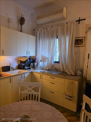 דירת גן להשכרה 3 חדרים בגבעתיים רמב