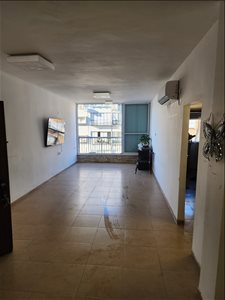 דירה להשכרה 3 חדרים בבת ים מקס נורדאו  