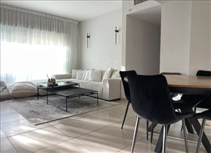 דירה להשכרה 3.5 חדרים בתל אביב יפו שדרות לוי אשכול הגוש הגדול 