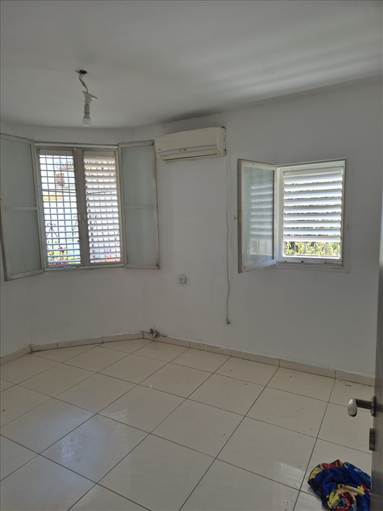 תמונה 2 ,דירה 3.5 חדרים להשכרה בתל אביב - יפו, גלעינית, 
