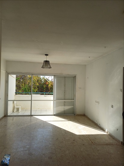 תמונה 4 ,דירה 3.5 חדרים להשכרה בכפר סבא, דודאים 2, סביוני הכפר
