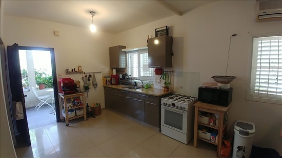 תמונה 3 ,בית פרטי 2.5 חדרים להשכרה בתל-אביב יפו, ק"ם, רמת החייל