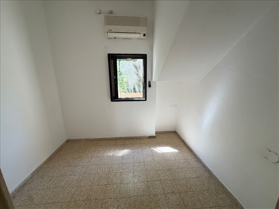 תמונה 2 ,קוטג 5 חדרים להשכרה בהגושרים, פלג, 