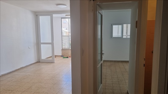 תמונה 4 ,דירה 3.5 חדרים להשכרה בפתח תקווה, פרץ נפתלי, לב המושבה