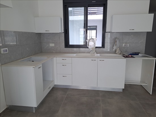תמונה 3 ,דירה 4 חדרים להשכרה בפתח תקווה, חפץ חיים, מרכז