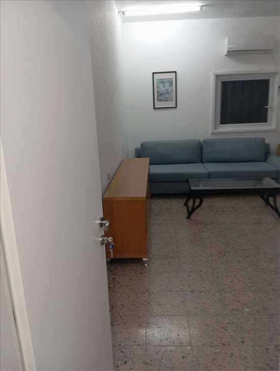 תמונה 8 ,דירה 2.5 חדרים להשכרה בבת ים, רוטשילד, העצמאות