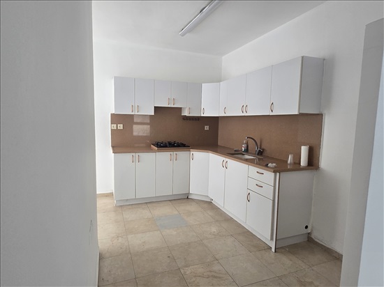 תמונה 2 ,דירה 3 חדרים להשכרה בגבעתיים, כצנלסון, 