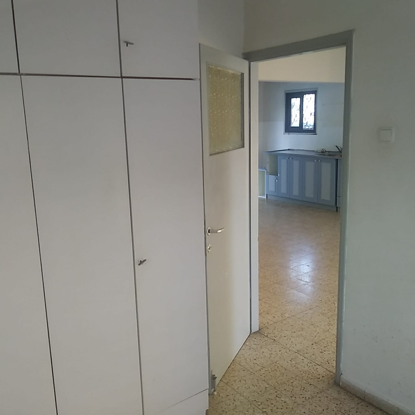 תמונה 4, דירת גג 4 חדרים להשכרה בתל אביב - יפו, לצרוס, שפירא