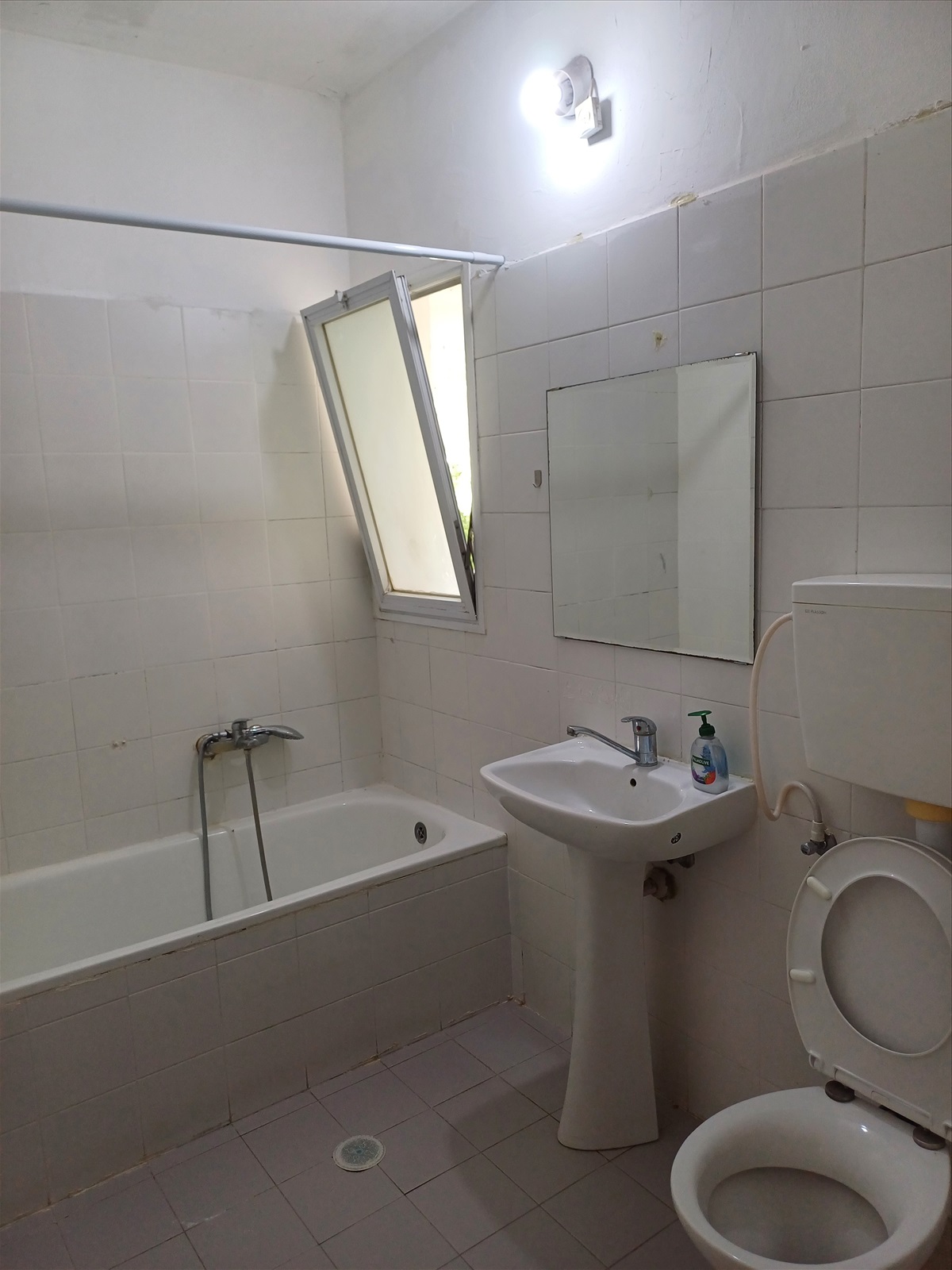 תמונה 3, דירה 3.5 חדרים להשכרה בכפר סבא, דודאים 2, סביוני הכפר
