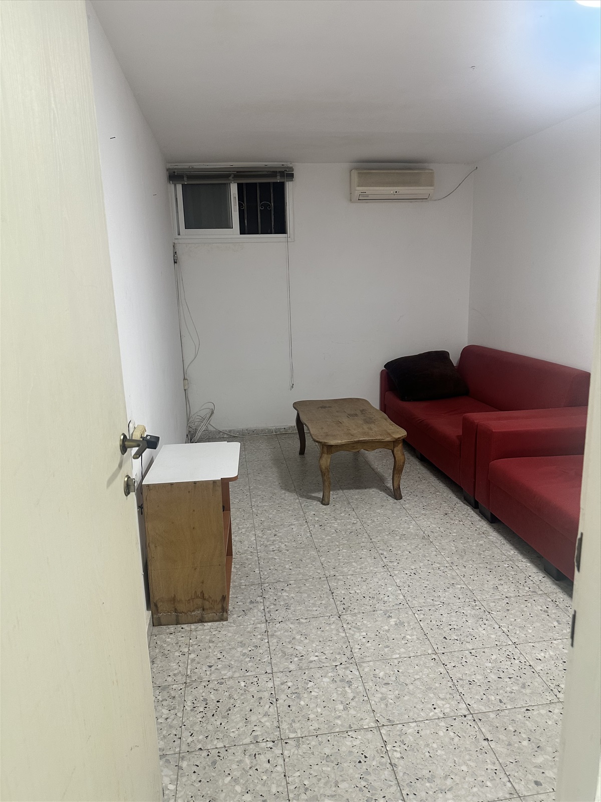 תמונה 3, דירה 3 חדרים להשכרה ברמת השרון, איגרת תימן, מורשה