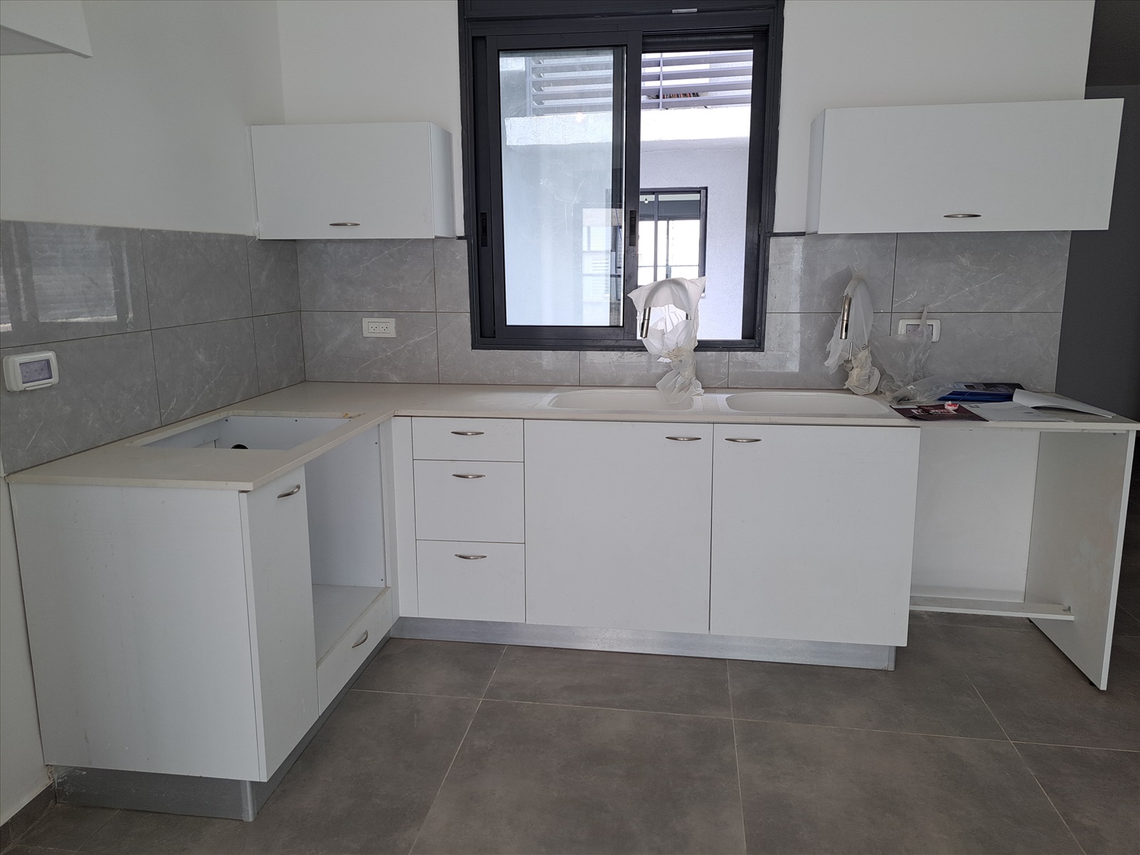 תמונה 3, דירה 4 חדרים להשכרה בפתח תקווה, חפץ חיים, מרכז