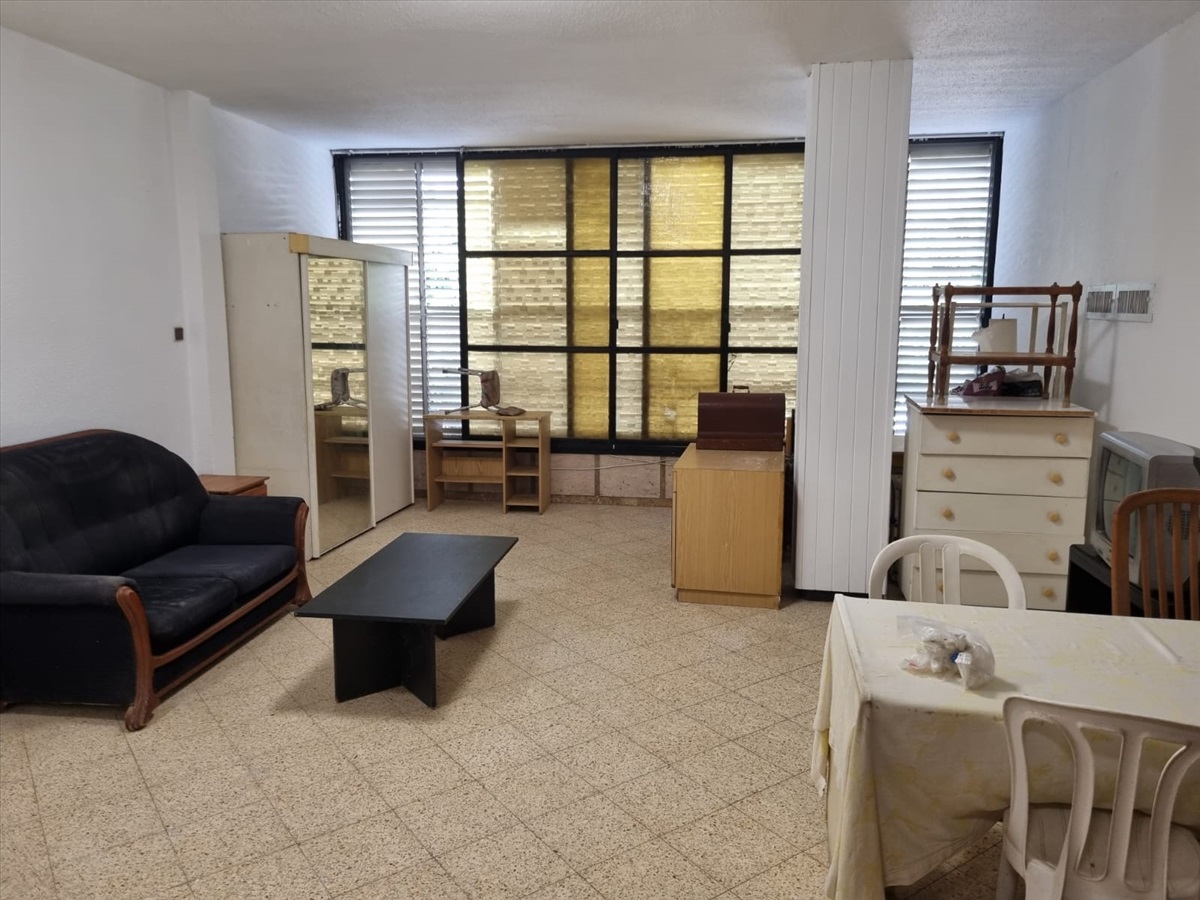 תמונה 1, דירה 3 חדרים להשכרה בנתניה, שדרות בנימין, מרכז