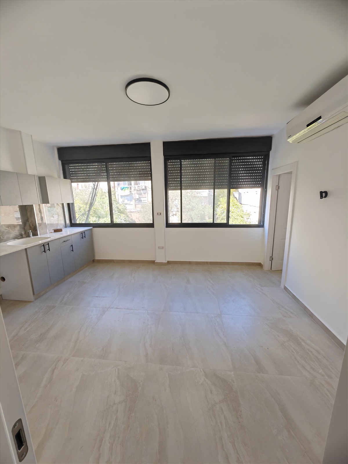 תמונה 1, יחידת דיור 2 חדרים להשכרה בחיפה, גולומב אליהו, הדר עליון