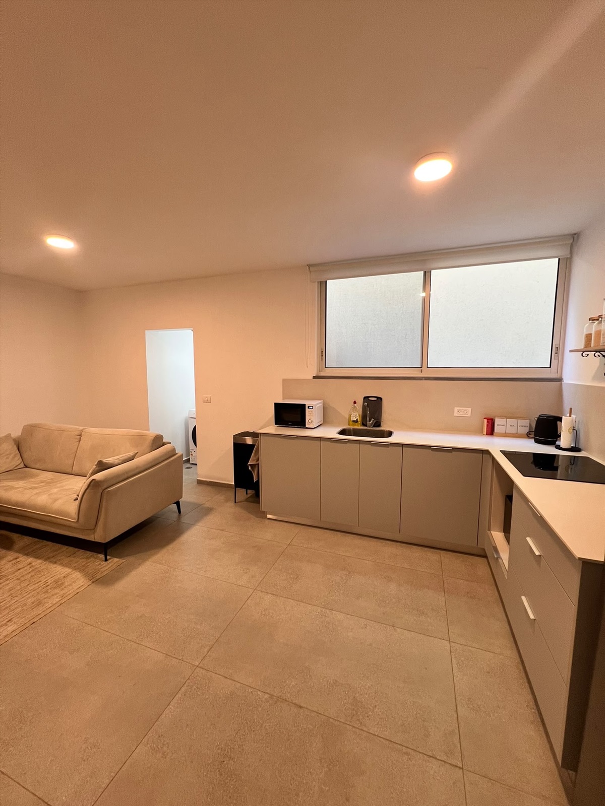 תמונה 1, יחידת דיור 2 חדרים להשכרה בנס ציונה, עצמון