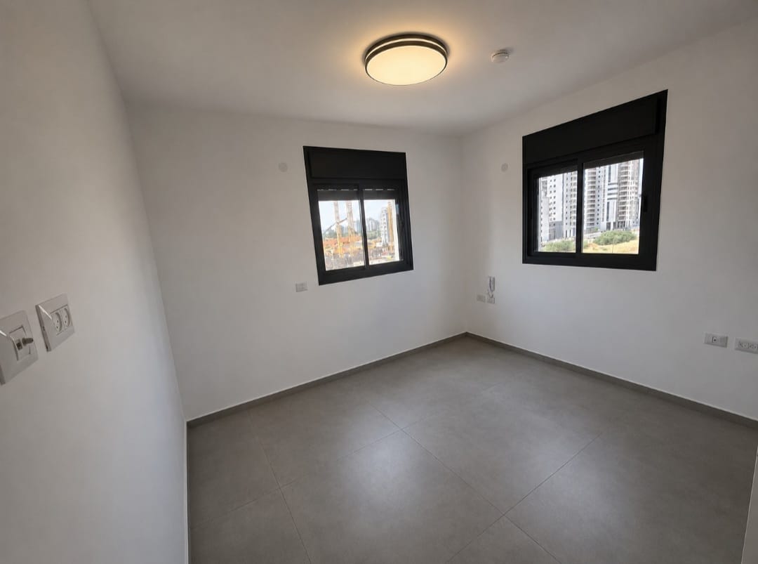תמונה 1, דירה 4 חדרים להשכרה בבאר יעקב, טולדנו, פארק המושבה